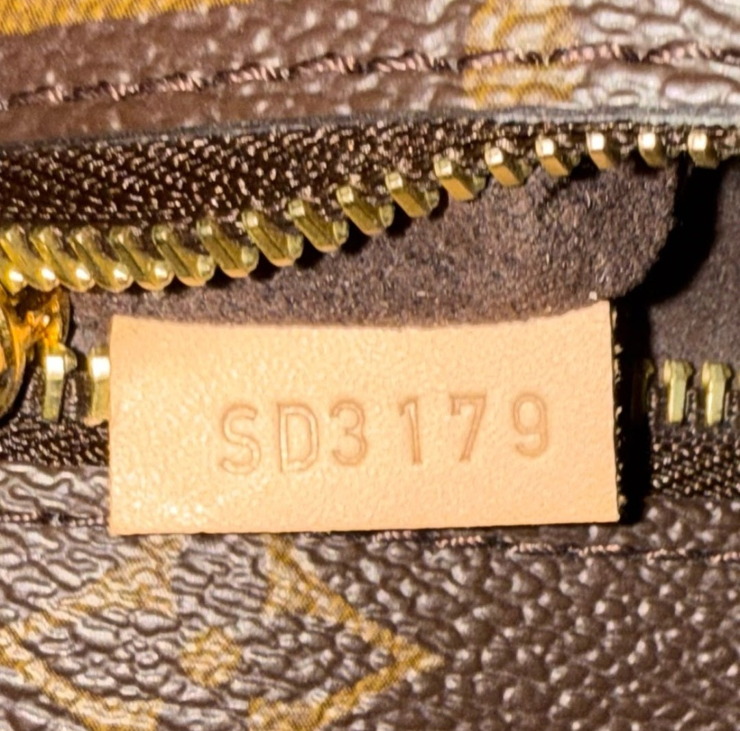 Louis Vuitton Metis monogram comes With dust bag