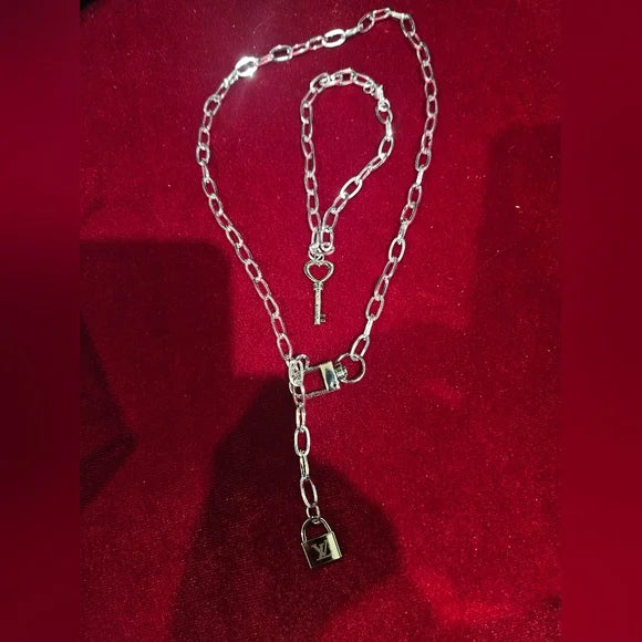 Louis Vuitton Silver Necklace with Key and Lock