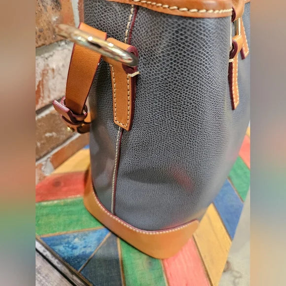 Dooney & Bourke Blueish Green Tan Women's Bag Set