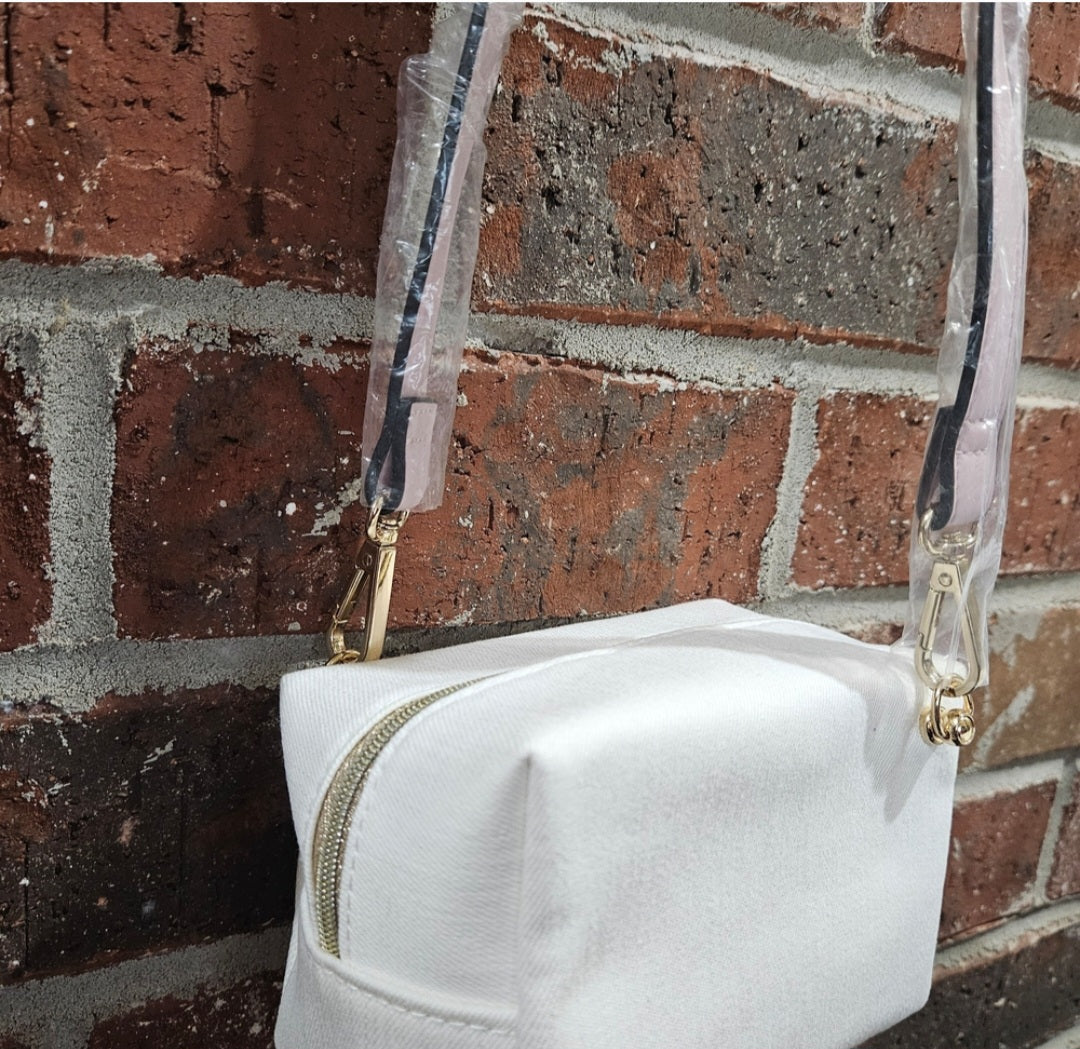 White/Gold Dior Bag with light pink strap